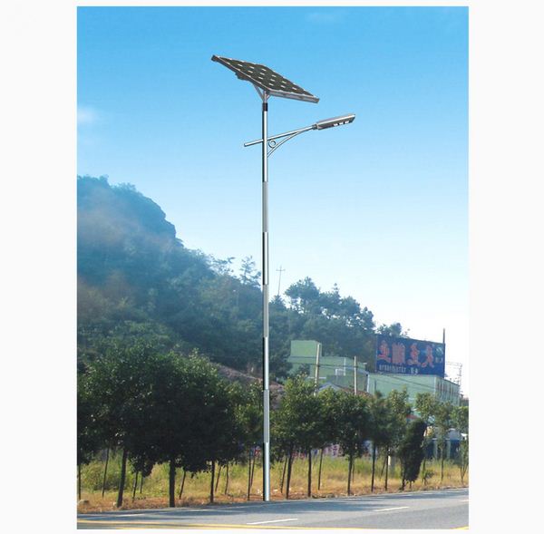 4米太阳能路灯